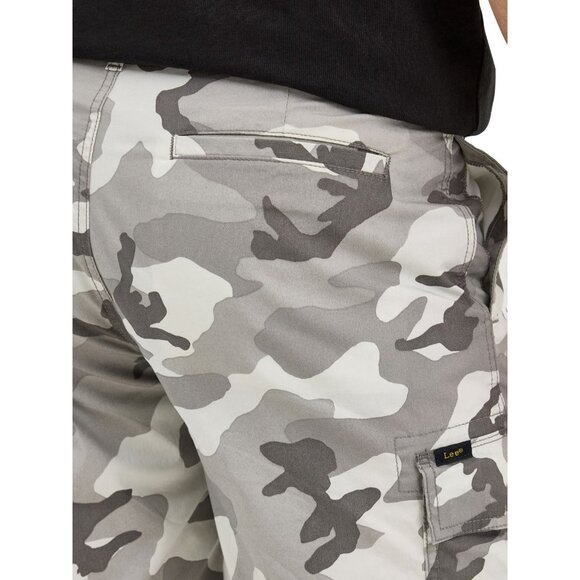 Lee Men's Hybrid Cargo Short with Flex Motion Waistband, Size 44, 10" inseam - Picture 6 of 7